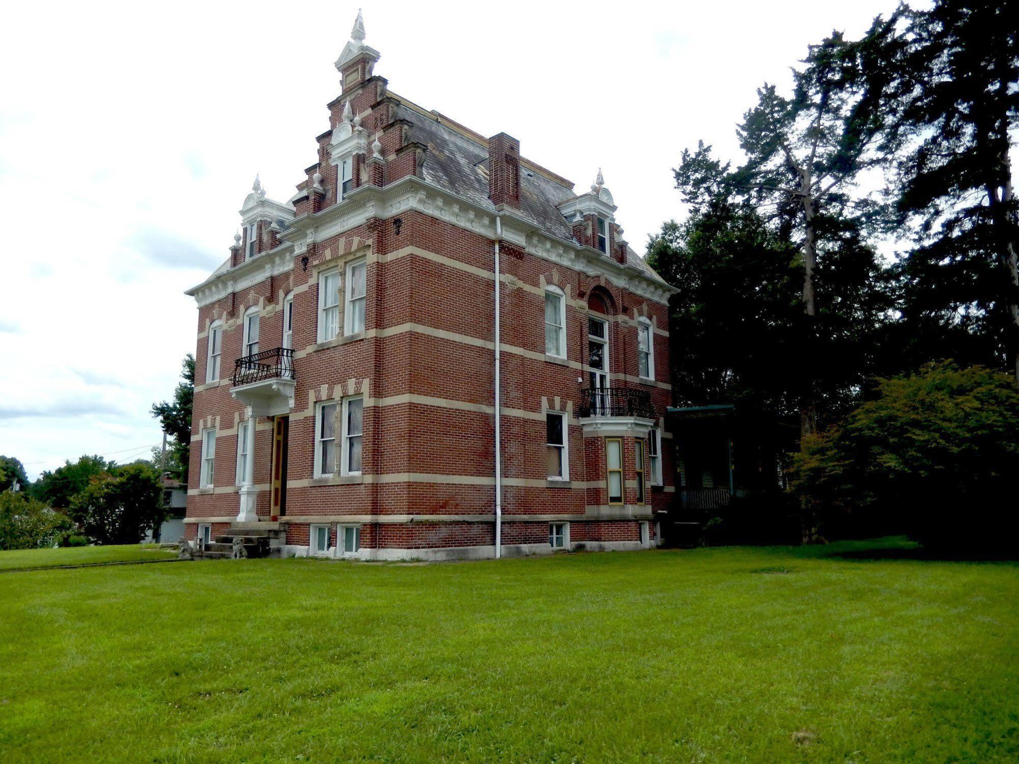 Herzog Mansion Hotel Hermann Exterior photo